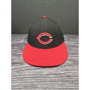 Cincinnati Reds Fitted Hat Cap Size 7 New Era 59Fifty On-Field MLB Black Red
